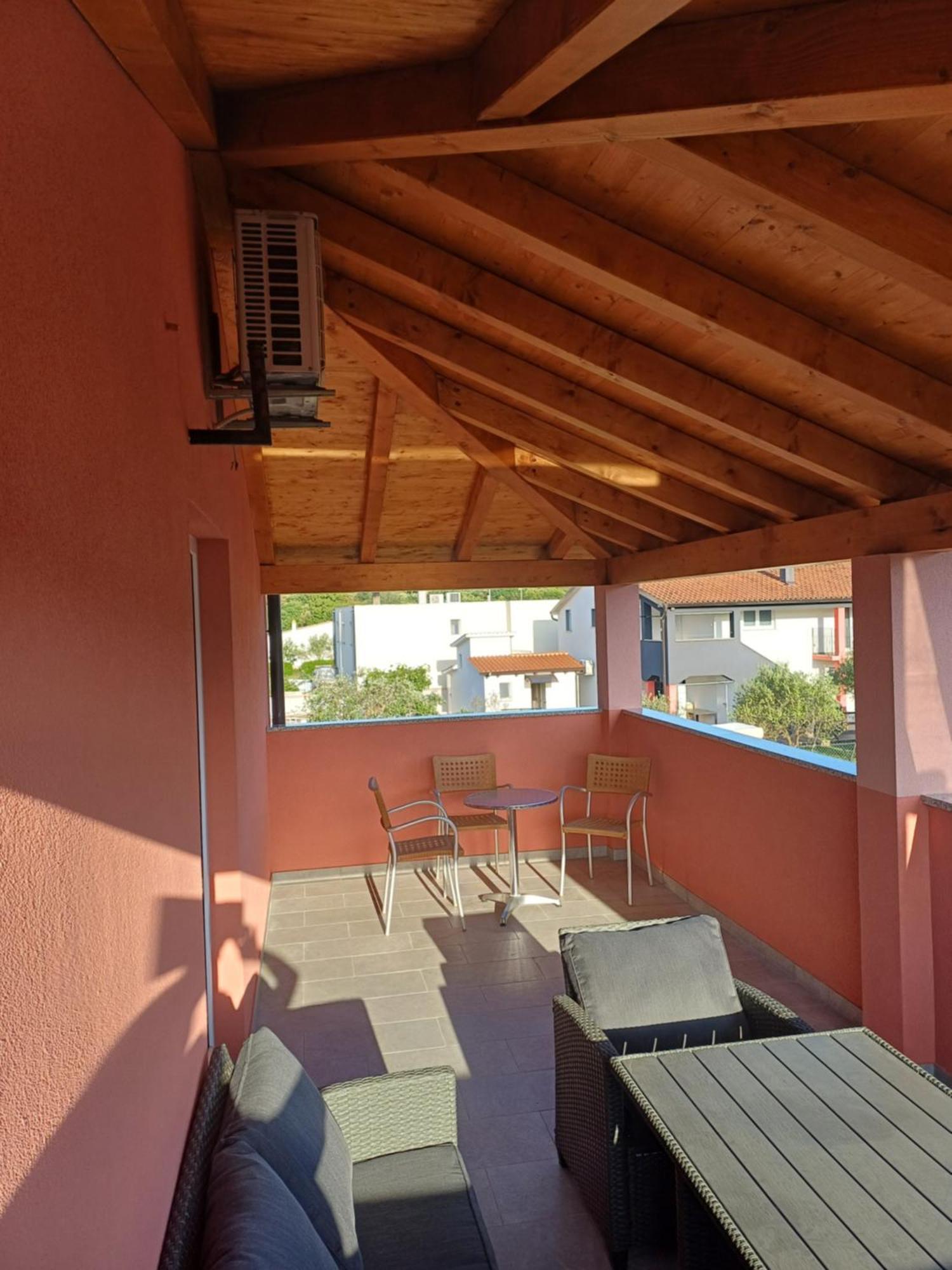 Apartment Gordana Pula Exterior foto